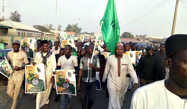  Protesters in Nigeria Demanding Release of Sheikh Zakzaky