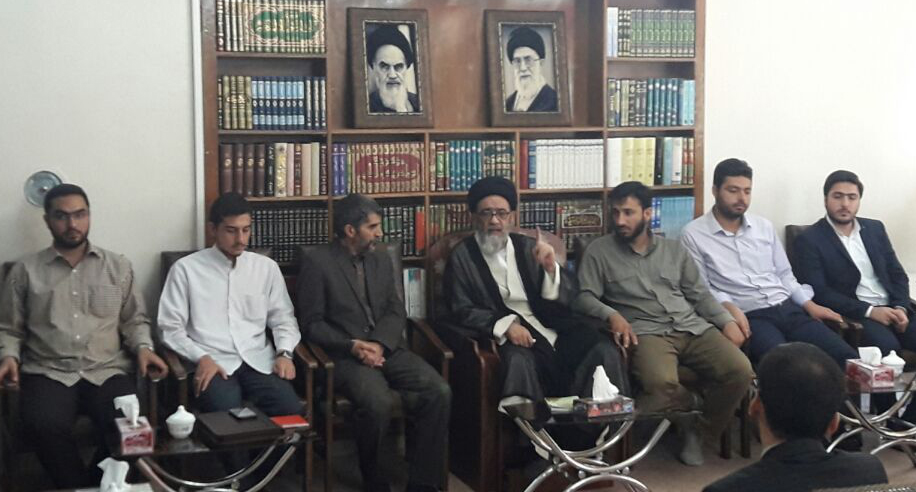 حجت الاسلام والمسلمین آل هاشم  در دیدار بسیج دانشجوی دانشگاه آزاد