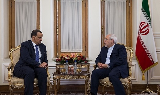 Iranian Foreign Minister Mohammad Javad Zarif and UN Special Envoy for Yemen Ismail Walad Sheikh