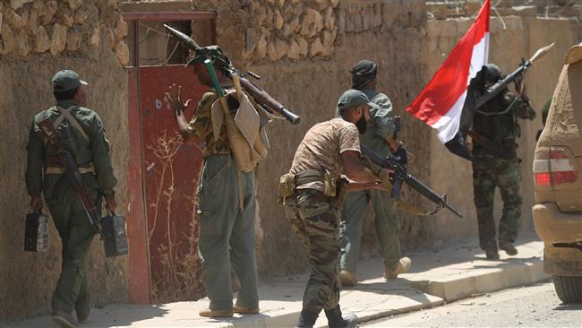 Iraqi pro-government fighters from the Popular Mobilization Units (Hashd al-Sha