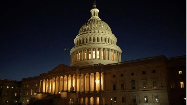 The US Capitol Building is lit at sunset in Washington, US, December 20, 2016. (Photo by Reuters)
