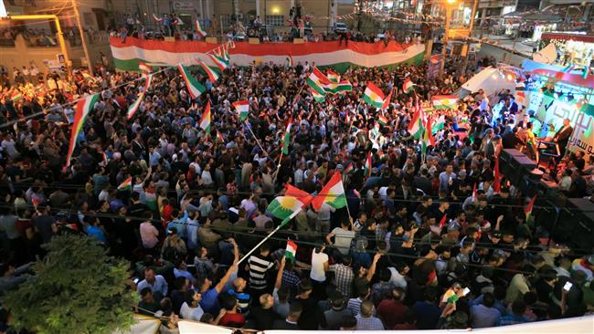 Kurds celebrate to show their support for the independence referendum in Dohuk, Iraq, September 26, 2017. (Photo by Reuters)
