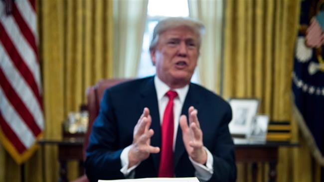 US President Donald Trump speaks in the Oval Office of the White House on December 22, 2017 in Washington, DC. (Photo by AFP)
