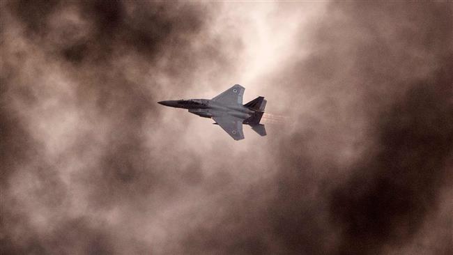 An Israeli F-15 I fighter jet performs during an air show (Photo by AFP)
