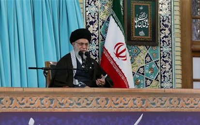 Leader of the Islamic Revolution Ayatollah Seyyed Ali Khamenei addresses a huge gathering of pilgrims in the holy Iranian city of Mashhad on March 21, 2018. (Photo by khamenei.ir)
