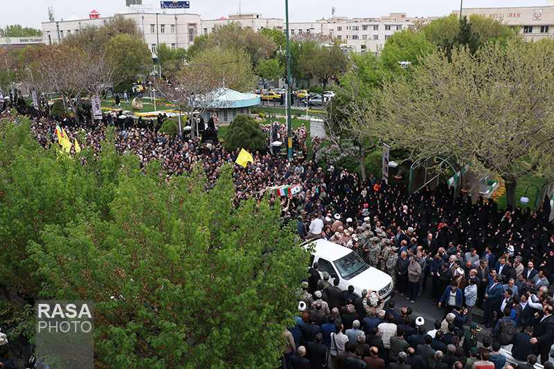 Iranians Bid Farewell to Military Advisers Martyred in Israel