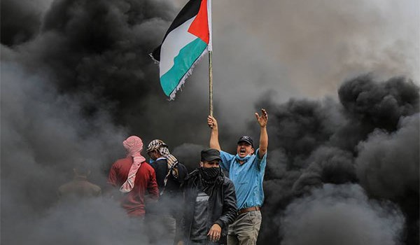 Palestinian protesters