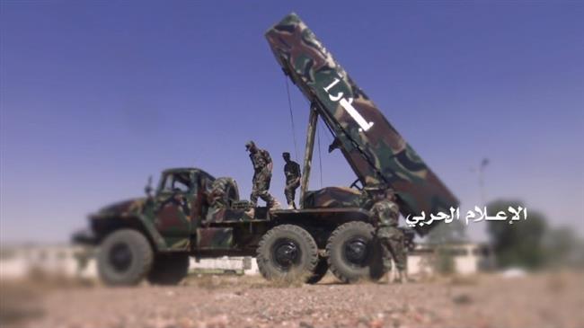 In this file picture, Yemeni forces prepare to launch a domestically-manufactured Badr-1 ballistic missile at a military site in Saudi Arabia’s southern border region of Najran. (Photo by Yemen’s Joint Operations Command)
