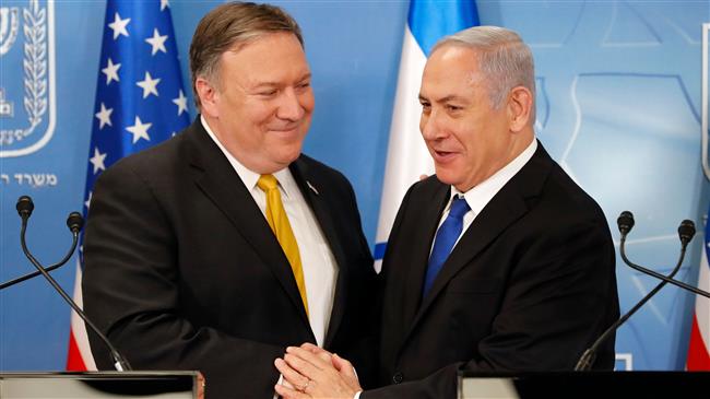 US Secretary of State Mike Pompeo (L) is greeted by Israeli Prime Minister Benjamin Netanyahu ahead of a press conference in Tel Aviv on April 29, 2018. (Photo by AFP)
