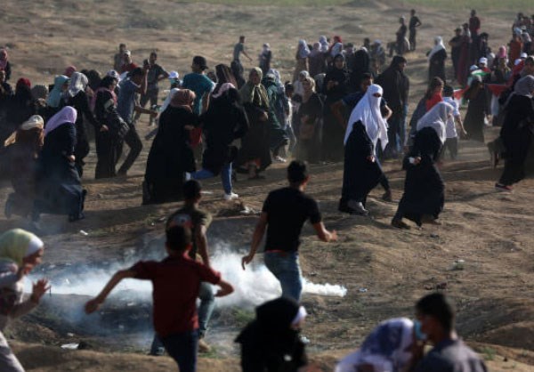 +130 Women Wounded by Israeli Soldiers in Gaza Rally
