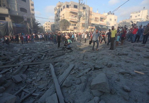 Israeli Airstrikes Destroy Gaza Cultural Centre
