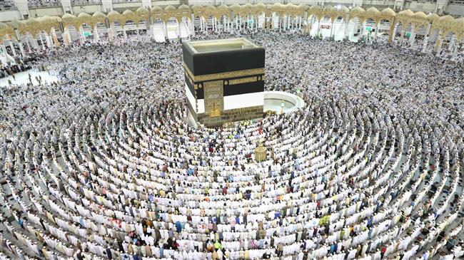 Muslim worshippers perform prayers around the Kaaba at the Grand Mosque in the holy city of Mecca in Saudi Arabia, August 15, 2018. (Photo by AFP)
