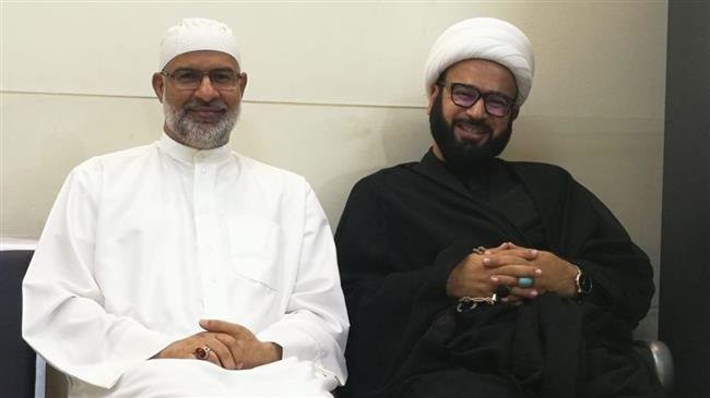 Bahraini Muslim clerics Sheikh Hani al-Banna (L) and Sheikh Yassin al-Jamri (Photo via Twitter)

