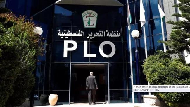 A man enters the headquarters of the Palestinian Liberation Organization (PLO), in Ramallah September 10, 2018. (Photo by Reuters)
