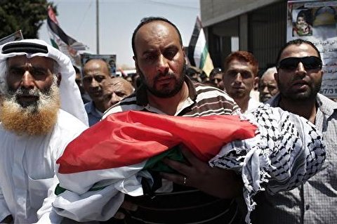 Palestinian teen seriously injured as Israeli forces storm West Bank city