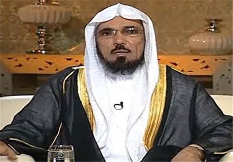 Saudi prosecutors bring jailed moderate Sunni preacher to secret trial