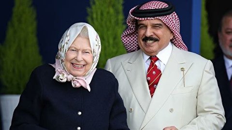 Rights campaigners condemn UK queen for hosting king of Bahrain