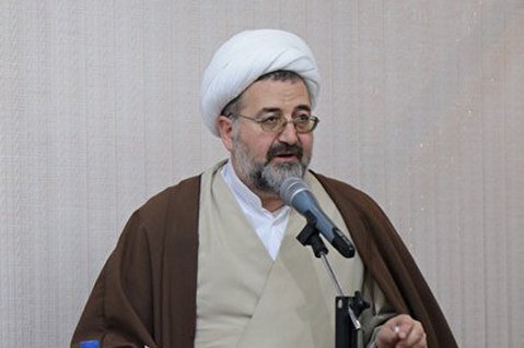 The onerous task of reviving the Islamic civilization should be performed by top seminary students