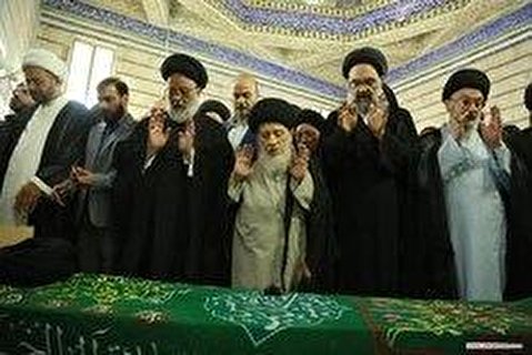 The funeral of Ayatollah al-Khursan was held in Najaf