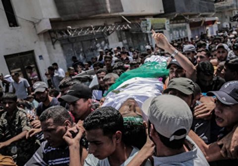 Funeral Held for Palestinian Man Shot by Israeli Soldiers' Gunfire in Gaza Strip