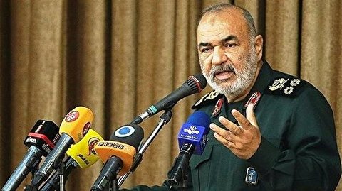 Top Commander Boasts IRGC’s Superior Intelligence Dominance over Borders
