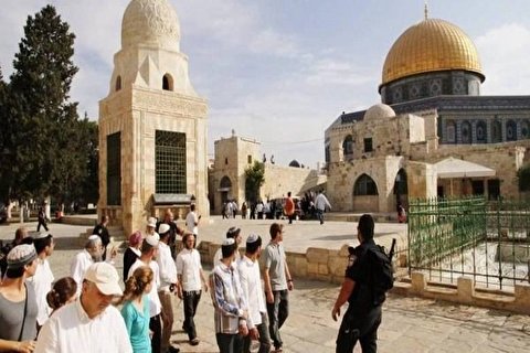Almost 30,000 Jewish Fanatics Forced Their Way into Al-Aqsa Mosque in 2019