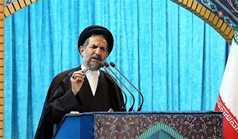 Tehran Friday prayer leader hails IRGC’s timely, firm response to American crime