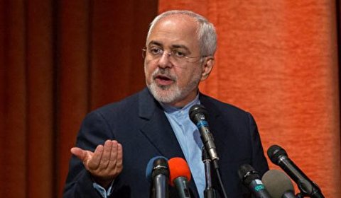 'Normal' countries don't refuse to talk, Zarif tells Saudi Arabia