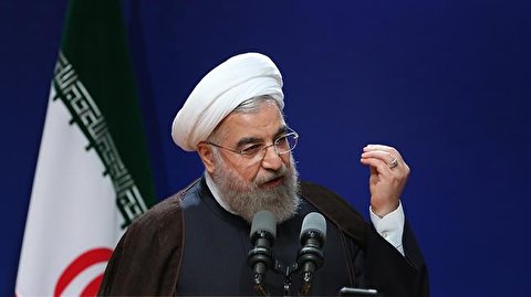 Rouhani dismisses Trump's threat, mentions US crimes against Iranian civilians