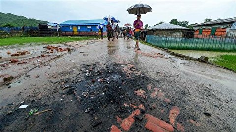 14 Rohingya die, dozens unaccounted for as boat sinks off Bangladesh