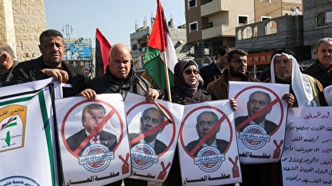 Palestinians hold rally against Trump’s peace plan