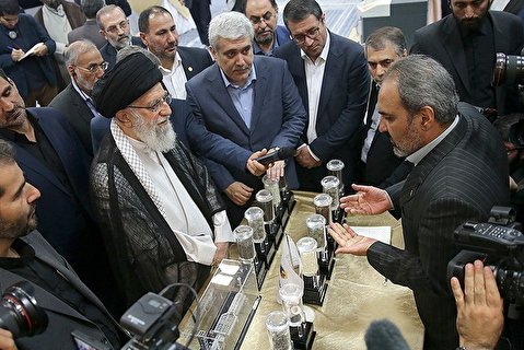 Imam Khamenei visited the Exhibition of Knowledge-based Enterprises and Advanced Technology