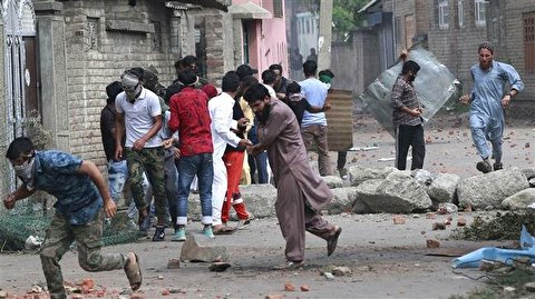 Pakistani PM Urged to ‘Announce Jihad’ Against India over Kashmir