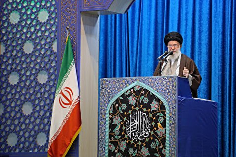 After the assassination of Martyrs Soleimani and Abu Mahdi, what did Imam Khamenei tell the Arab nations