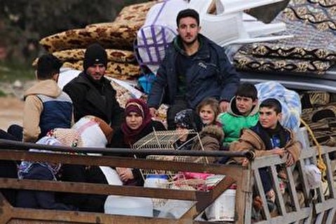 Turkey playing refugee card to drag NATO into Syria: Scholar