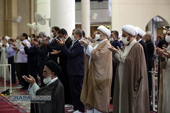 First Friday prayers in four months held in Qom