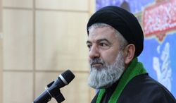 پاسداری از انقلاب اسلامی وظیفه ای ملی است