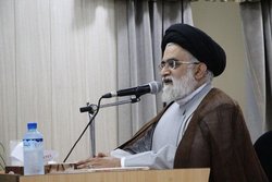 وقف بهترین پشتیبان و حامی برای استقلال حوزه‌های علمیه است