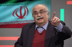 بدون تعارف با آقای معتضد