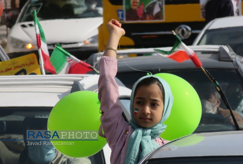 شگفتانه انقلابی مردم دامغان در راهپیمایی خودرویی/ حماسه دیگری در ۲۲ بهمن