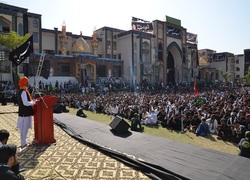 مراسم عزاداری امام حسین در حوزه علمیه عروة الوثقی لاهور برگزار شد +تصاویر