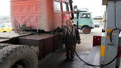 واکنش مدیرعامل شرکت ملی پخش فرآورده‌های نفتی به ادعای کمبود گازوئیل