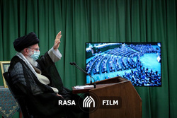 از کسانی که نجیبانه با تشخیص شورای نگهبان برخورد کردند تشکر مضاعف میکنم