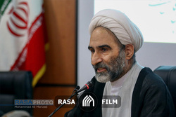 مکتب آیت الله فاضل مکتب امام خمینی است