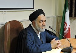 آثار مثبت قناعت و پیامدهای منفی حرص در زندگی انسان