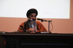 دشمن بر جامعه ای که در آن اختلاف باشد تسلط می یابد