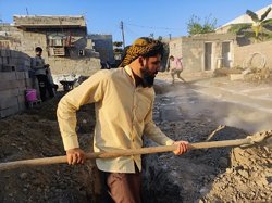 فعالیت گروه جهادی مدرسه علمیه ولیعصر شهرستان رودان + تصاویر