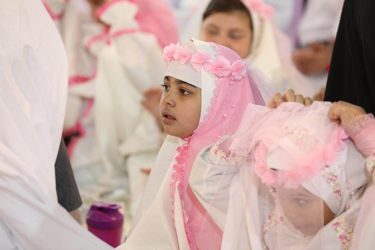 جشن دختران روزه اولی در شهر پرند برگزار شد