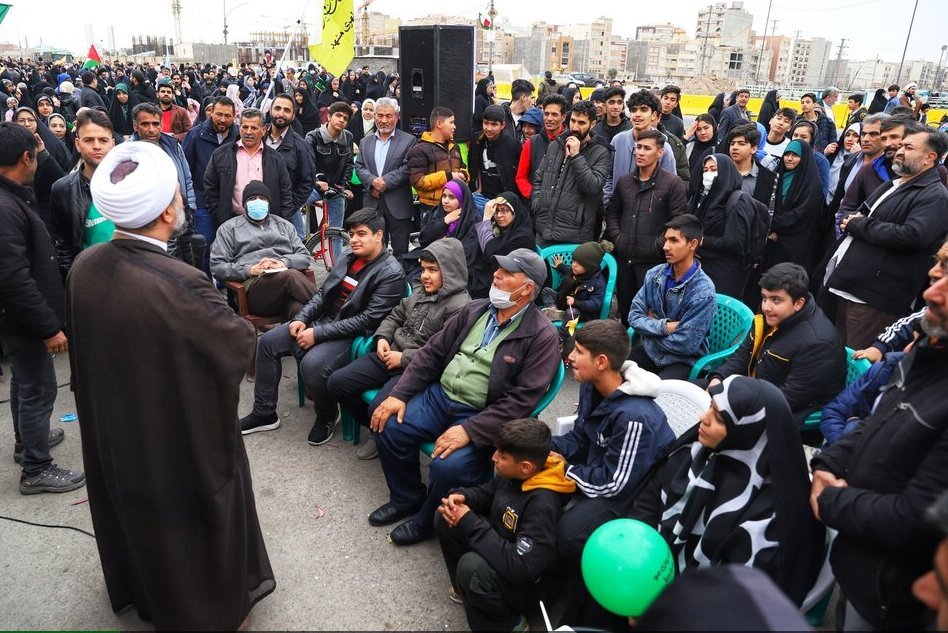 قدم در جاده بدون مرز/ دلدادگانی که به عشق صاحب الزمان پا به جاده عاشقی زدند