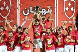 هفت بازیکن پرسپولیس بی‌مدال ماندند!